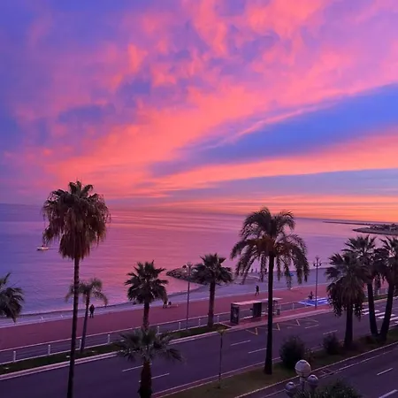 Luxury Apartment With Sea View On The First Line Promenade Des Anglais Niza Exterior foto